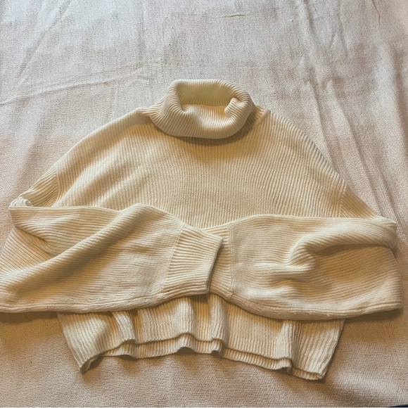 ribbed knit turtleneck sweater - Picture 4 of 6